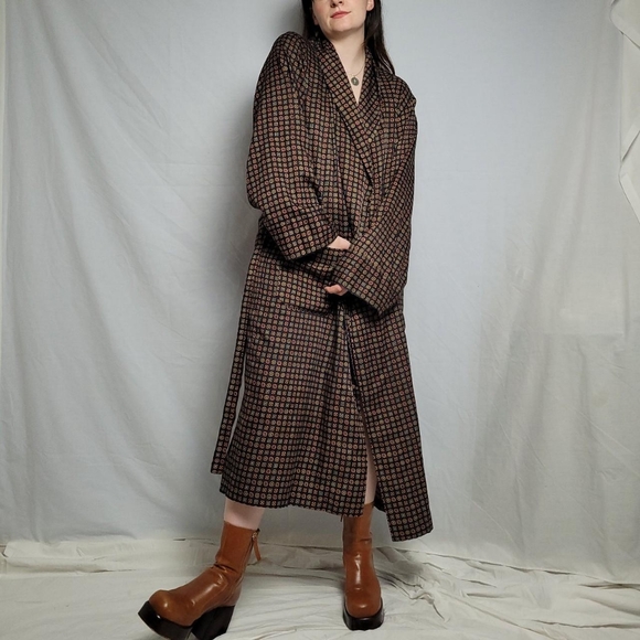 Vintage pattern smoking dressing gown/robe - Picture 2 of 7
